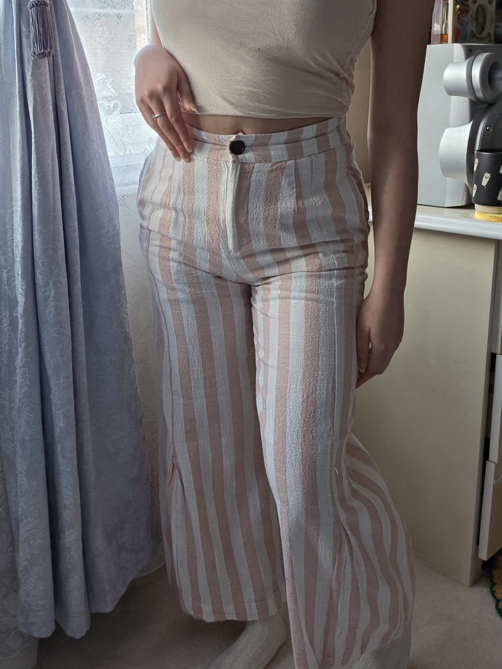 Linen Lux Striped Wide-Leg Pink and White Pants